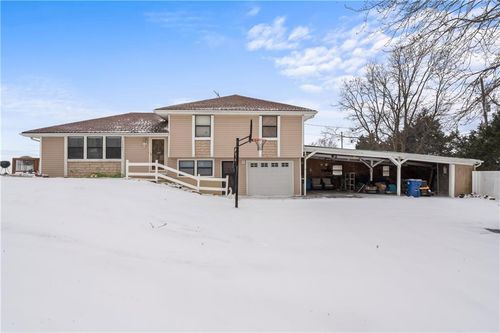 15391 Meadow Lane, Bonner Springs, KS, 66012 | Card Image