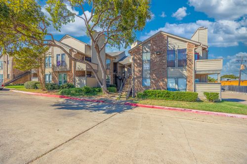apt-42-1608 Pecan Chase Cir, Arlington, TX, 76012-3007 | Card Image