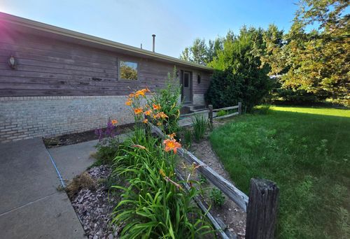 19080 Eidelweiss St Nw, Oak Grove, MN, 55011-9362 | Card Image
