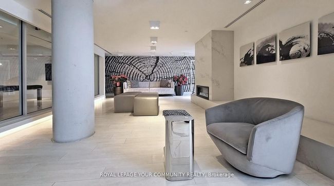 1703 - 2916 Highway 7, Condo with 2 bedrooms, 2 bathrooms and 1 parking in Vaughan ON | Image 5