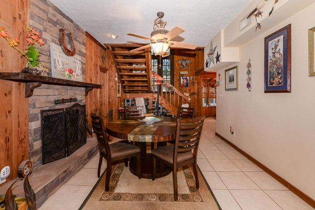 576 Sw Rustic Cir, House other with 3 bedrooms, 2 bathrooms and null parking in Stuart FL | Image 15