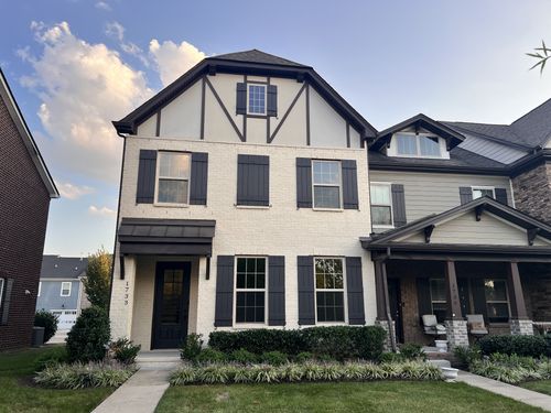 1733 Old Drakes Creek Rd, Hendersonville, TN, 37075-1412 | Card Image