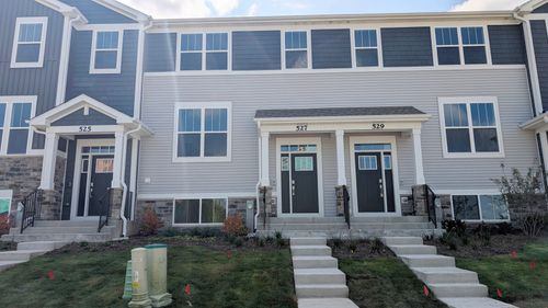 2202-527 N Red Oak Cir, Round Lake, IL, 60073 | Card Image