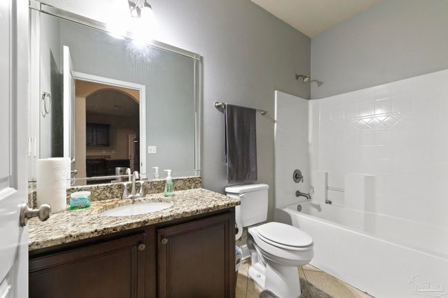 887 Legacy Oaks Dr, House other with 4 bedrooms, 4 bathrooms and 2 parking in Pensacola FL | Image 32