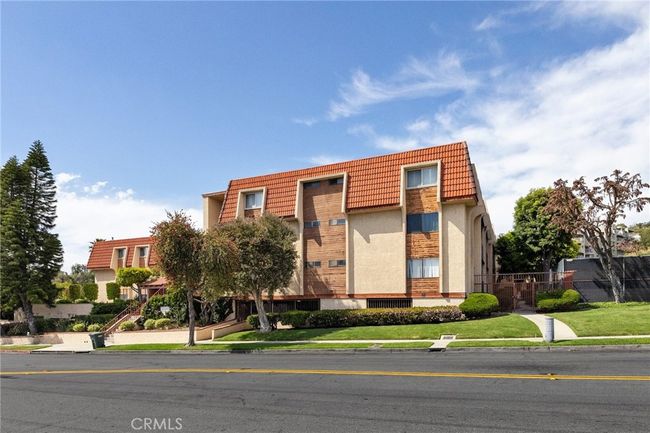 UNIT-132 - 2001 E 21 St St, Condo with 2 bedrooms, 2 bathrooms and 2 parking in Signal Hill CA | Image 27