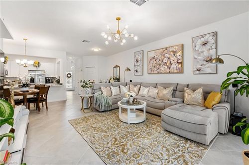 2926 Citrus St, NAPLES, FL, 34120-5714 | Card Image
