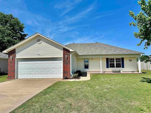 1506 Moon Rd, Ward, AR, 72176-8589 | Card Image