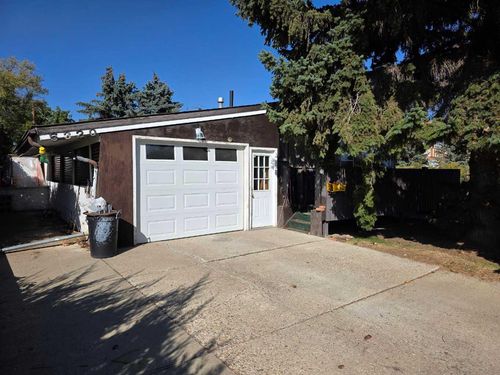 5320 55 Street, Taber, AB, T1G1L9 | Card Image