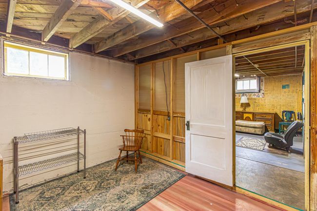 11 E White St, House other with 3 bedrooms, 2 bathrooms and null parking in Ely MN | Image 32