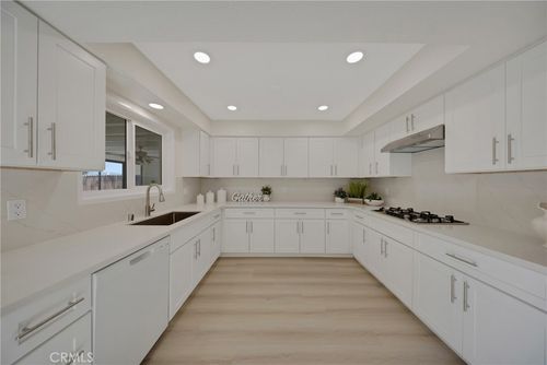 312 Faxina Ave, La Puente, CA, 91744-6120 | Card Image