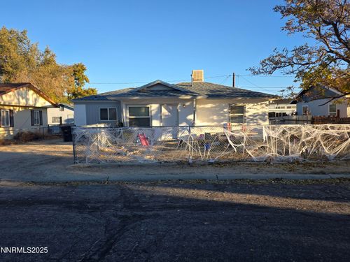107 English St, Hawthorne, NV, 89415-7739 | Card Image