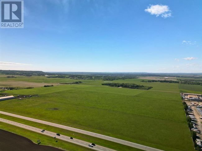0 31101 Township Road 245 && 245001 Range Road 32, Home with 0 bedrooms, 0 bathrooms and null parking in Calgary AB | Image 7