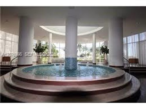 815-5161 Collins Avenue, Miami Beach, FL, 33140 | Card Image