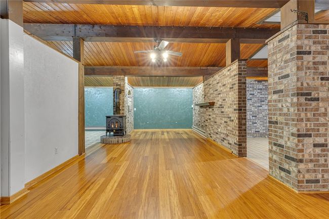 1369 Old Pulaski Rd, House other with 3 bedrooms, 3 bathrooms and 4 parking in Neshannock Twp PA | Image 22