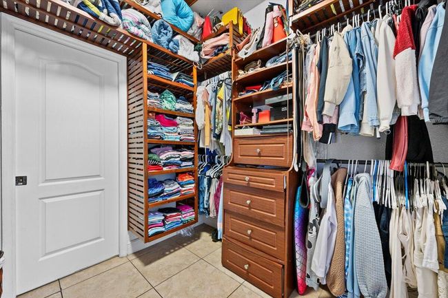 1005 Shoma Dr, Condo with 3 bedrooms, 2 bathrooms and null parking in Royal Palm Beach FL | Image 13