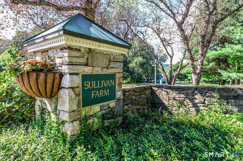 71-71 Sullivan Farm, New Milford, CT, 06776-4500 | Card Image