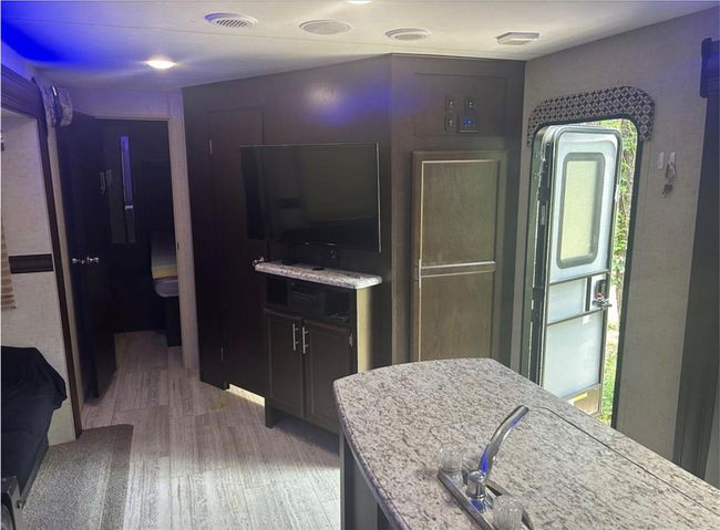 185 Forrest Rd, Home with 0 bedrooms, 0 bathrooms and null parking in Huntington TX | Image 5