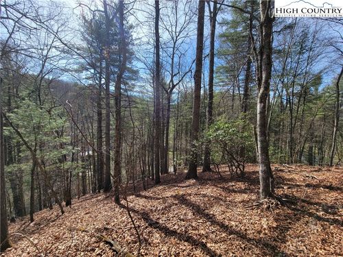 72 Creekside Meadows Dr, Fleetwood, NC, 28626 | Card Image