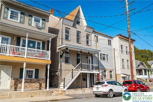 358 Front St, POTTSVILLE, PA, 17901-1253 | Card Image