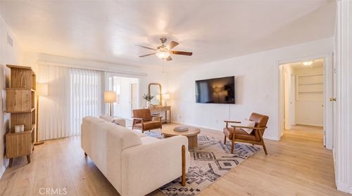 10050 Blanche Cir, Buena Park, CA, 90620-4505 | Card Image