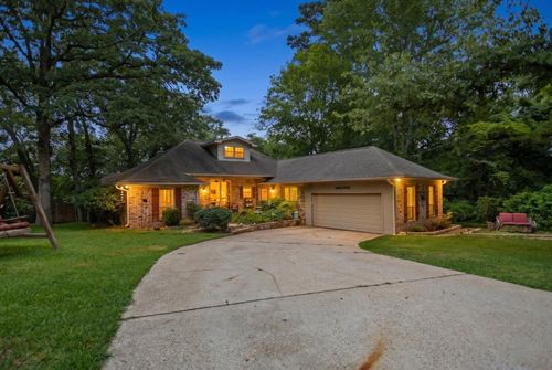 226 Pinewood Ln, Hideaway, TX, 75771-5026 | Card Image