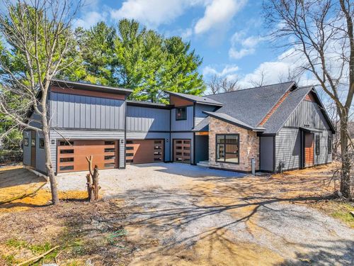 W5303 Briarwood Road, SUGAR CREEK, WI, 53121 | Card Image