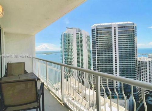4121-1200 Brickell Bay Dr, Miami, FL, 33131-3251 | Card Image