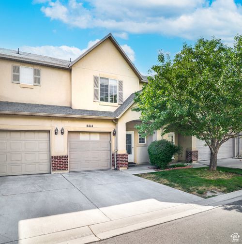 2414 S Shady Red Ct, West Valley City, UT, 84119-2179 | Card Image