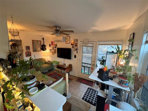 b-3318 Hemlock Ave, Austin, TX, 78722-1632 | Card Image