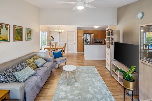 28r-545 Mananai Pl, Honolulu, HI, 96818-5316 | Card Image