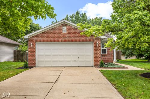 10293 Sun Gold Ct, Fishers, IN, 46037-7916 | Card Image