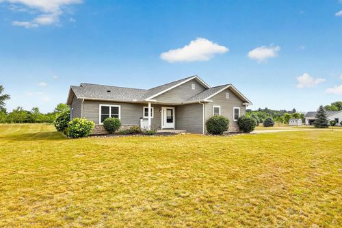 2581 19th Court, Quincy, WI, 53934 | Card Image