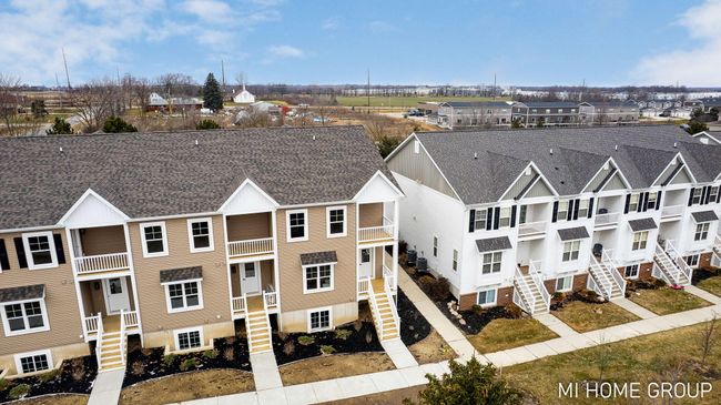 37 - 3614 Buckingham Ln, Condo with 3 bedrooms, 3 bathrooms and null parking in Hudsonville MI | Image 10