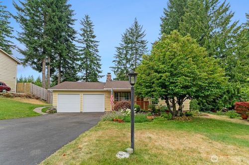 13621 Se 173rd Pl, Renton, WA, 98058-7022 | Card Image