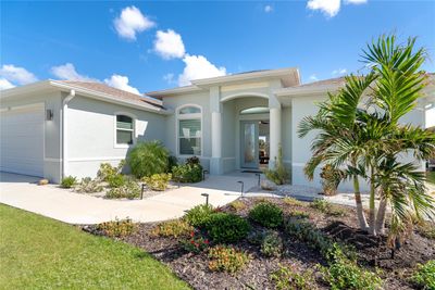 180 Rotonda Boulevard N, House other with 3 bedrooms, 2 bathrooms and null parking in Rotonda West FL | Image 2