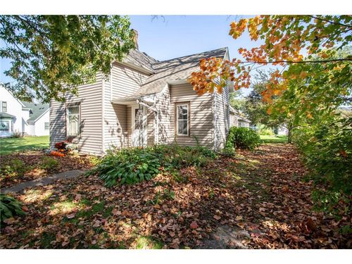 110 N Pearl St, RIVER FALLS, WI, 54022-2066 | Card Image