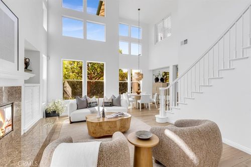 7041 Crane Ct, Carlsbad, CA, 92011-4012 | Card Image