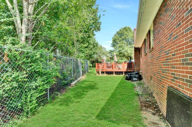 214 Lakeview Ter, House other with 3 bedrooms, 2 bathrooms and null parking in SIMPSONVILLE SC | Image 37