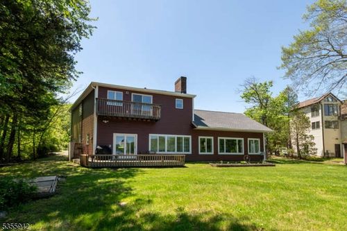 7 Capstan Rd, West Milford, NJ, 07480-4816 | Card Image