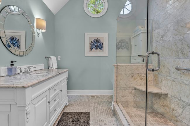 42 Long Hill Farm, Condo with 2 bedrooms, 3 bathrooms and 4 parking in Guilford CT | Image 20