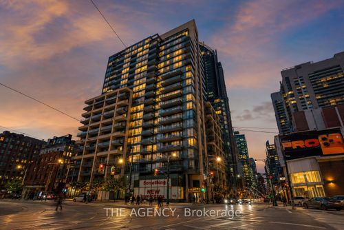 1314-438 King St W, Toronto, ON, M5V3T9 | Card Image