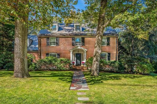 10 Lanark Rd, Wellesley, MA, 02481 | Card Image