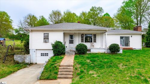 7703 Moorefield Memorial Hwy, Liberty, SC, 29657-8706 | Card Image