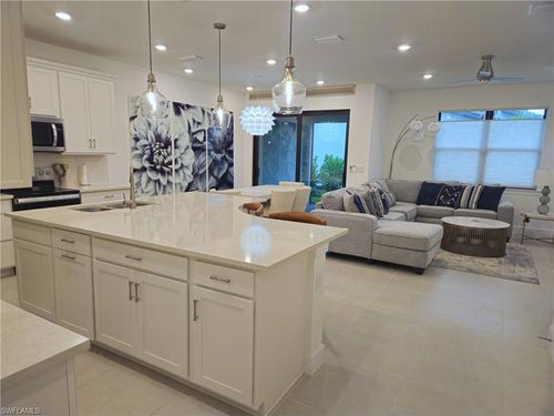 4211 Sonoma Oaks Cir, NAPLES, FL, 34119-9920 | Card Image