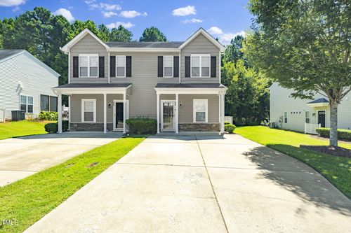 605 Woodson Dr, Clayton, NC, 27527-5547 | Card Image