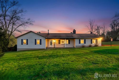 16 Hogback Road, Franklin, NJ, 08867 | Card Image
