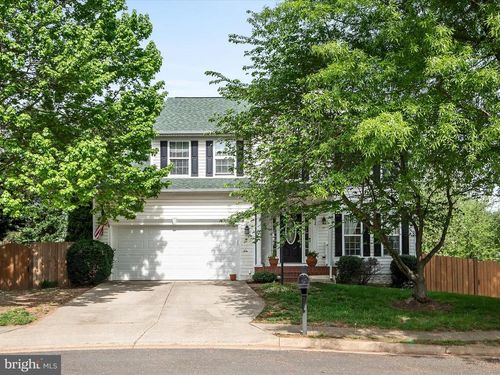 624 Newington Pl Ne, LEESBURG, VA, 20176-2354 | Card Image