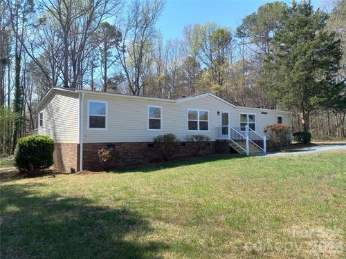 831 W Unionville Indian Trail Rd, Monroe, NC, 28110-9244 | Card Image