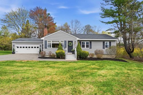 9 Scottsdale Rd, Atkinson, NH, 03811-2448 | Card Image