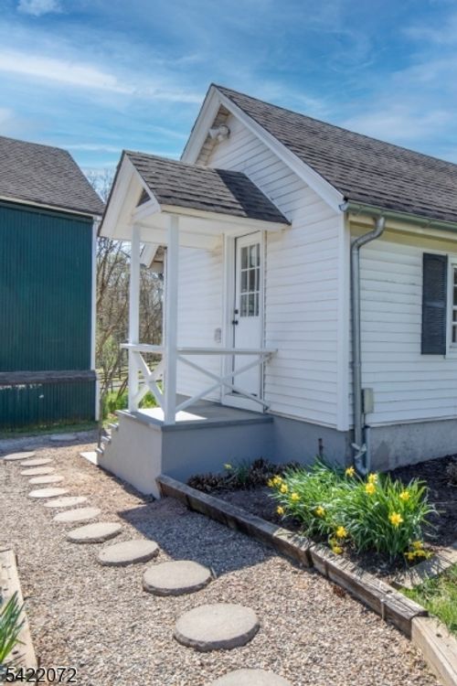 360 Burnt Mill Rd, Branchburg, NJ, 08876-3366 | Card Image